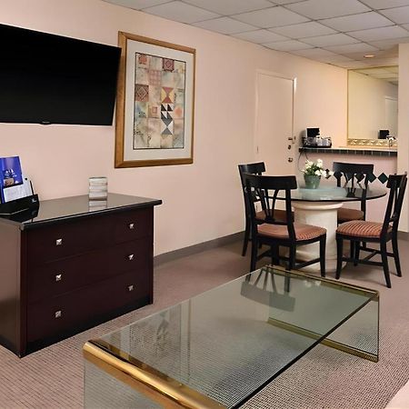 Americas Best Value Inn & Suites Victoria Luaran gambar